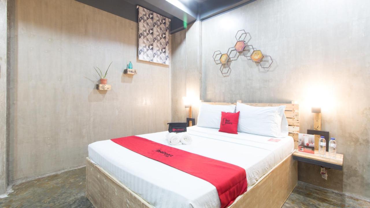 Reddoorz Plus @ Taft North Mandurriao Илойло Сити Екстериор снимка
