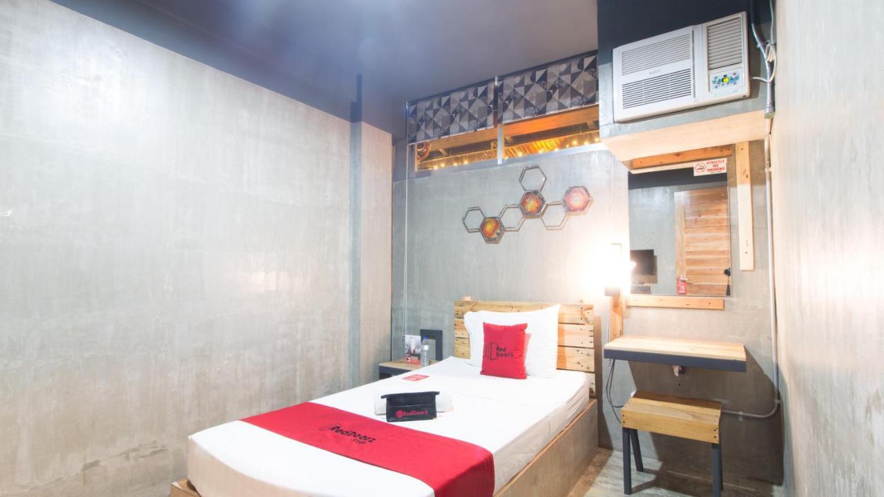 Reddoorz Plus @ Taft North Mandurriao Илойло Сити Екстериор снимка