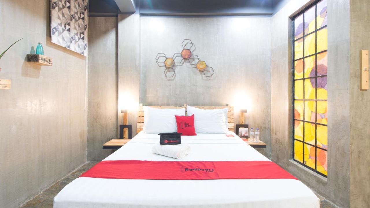 Reddoorz Plus @ Taft North Mandurriao Илойло Сити Екстериор снимка