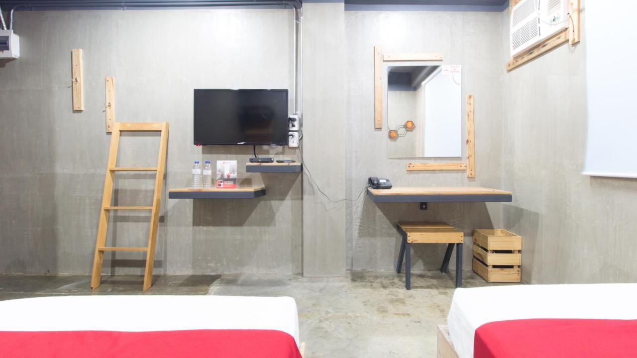 Reddoorz Plus @ Taft North Mandurriao Илойло Сити Екстериор снимка