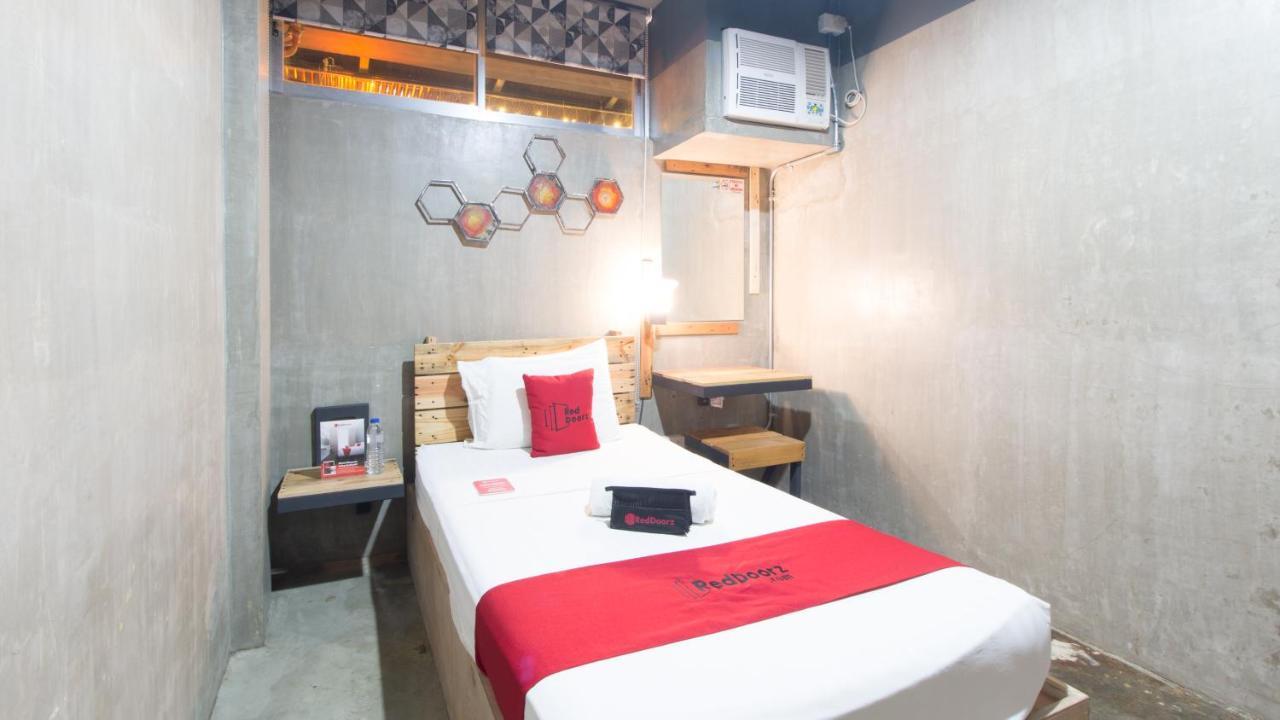 Reddoorz Plus @ Taft North Mandurriao Илойло Сити Екстериор снимка
